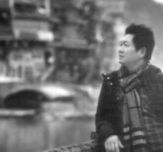 李俊峰演艺之路，璀璨之星闪耀时刻