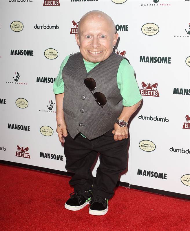 美国侏儒演员的奇妙生活之旅